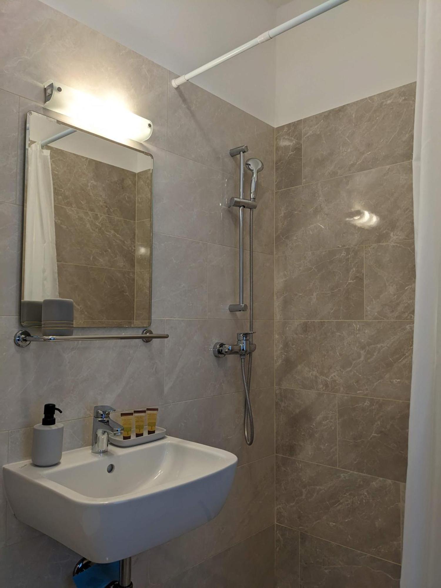 Appa Apartments Portorož Buitenkant foto