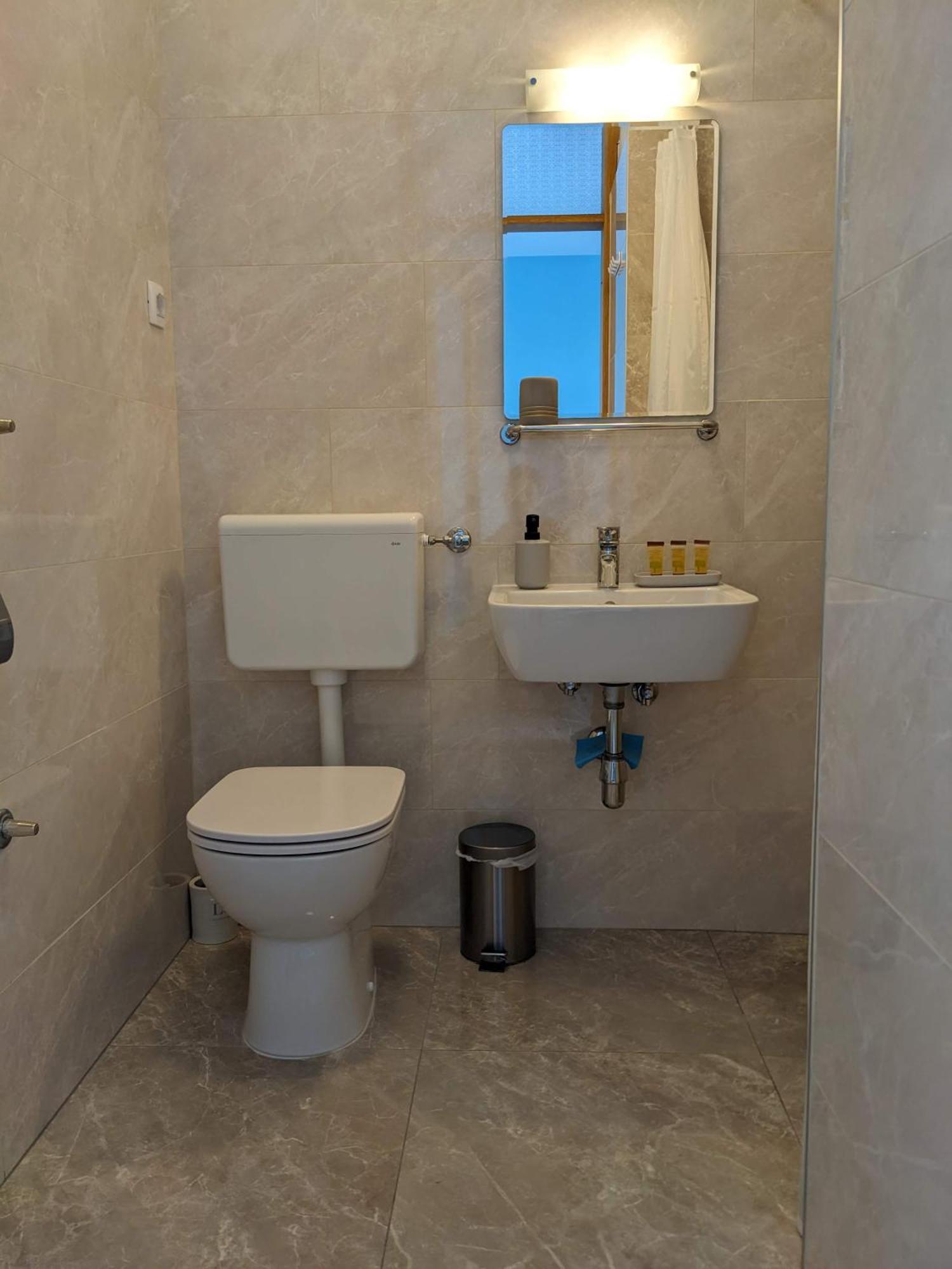 Appa Apartments Portorož Buitenkant foto